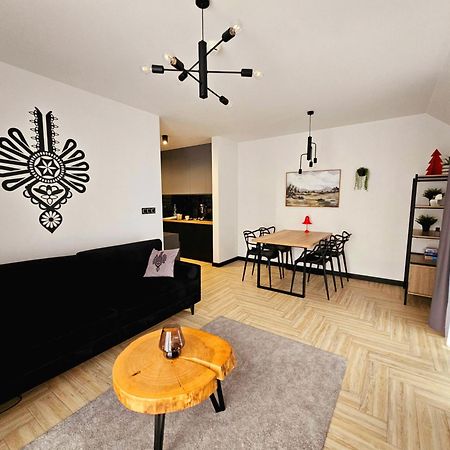 Stylchyn 90 Apartamenty Nad Jeziorem Czorsztynskim คลุชซ์คอฟเซ ภายนอก รูปภาพ