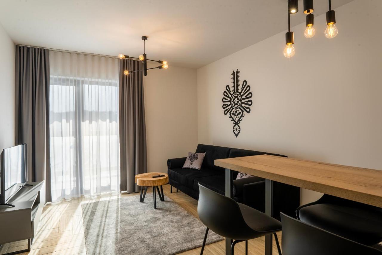 Stylchyn 90 Apartamenty Nad Jeziorem Czorsztynskim คลุชซ์คอฟเซ ภายนอก รูปภาพ