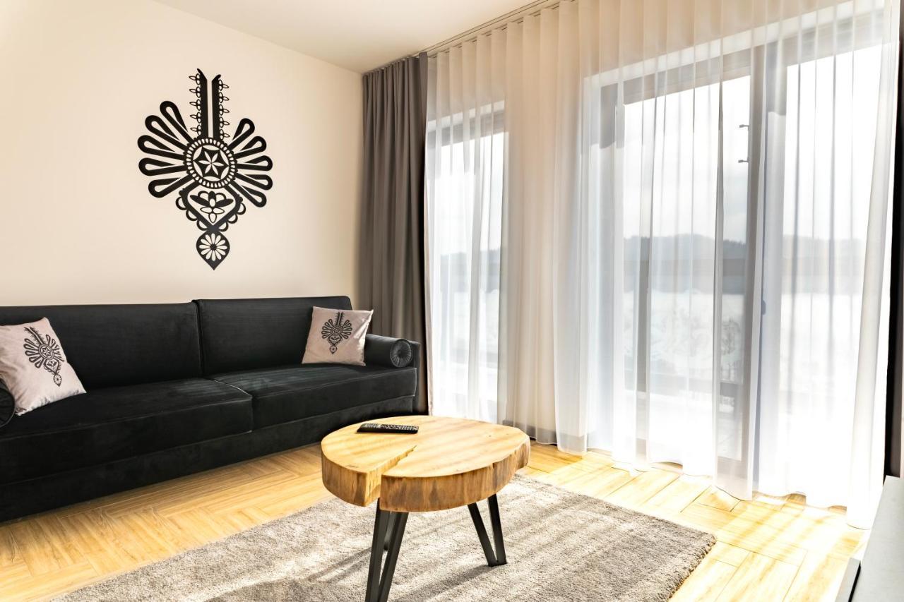 Stylchyn 90 Apartamenty Nad Jeziorem Czorsztynskim คลุชซ์คอฟเซ ภายนอก รูปภาพ