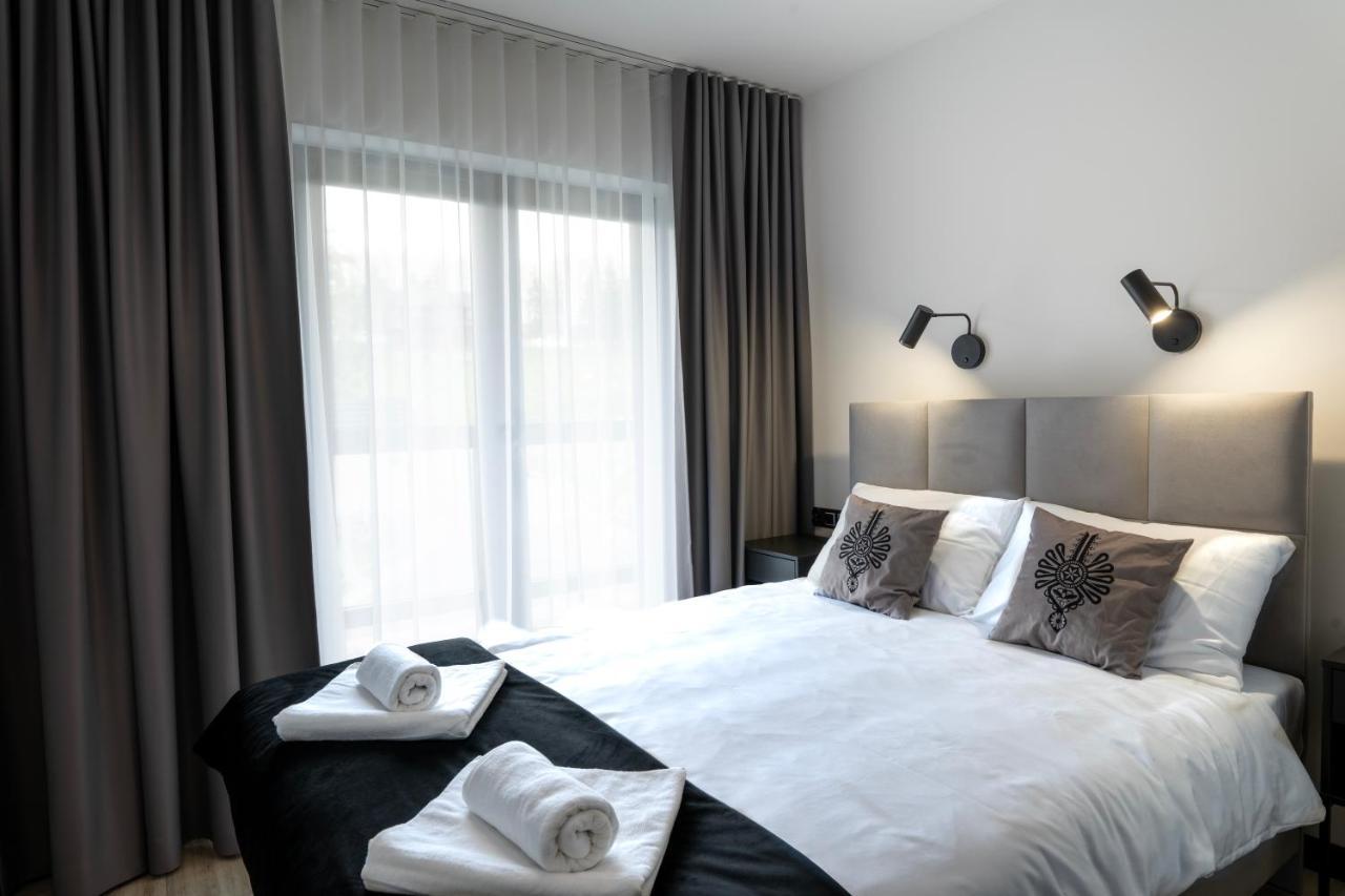 Stylchyn 90 Apartamenty Nad Jeziorem Czorsztynskim คลุชซ์คอฟเซ ภายนอก รูปภาพ