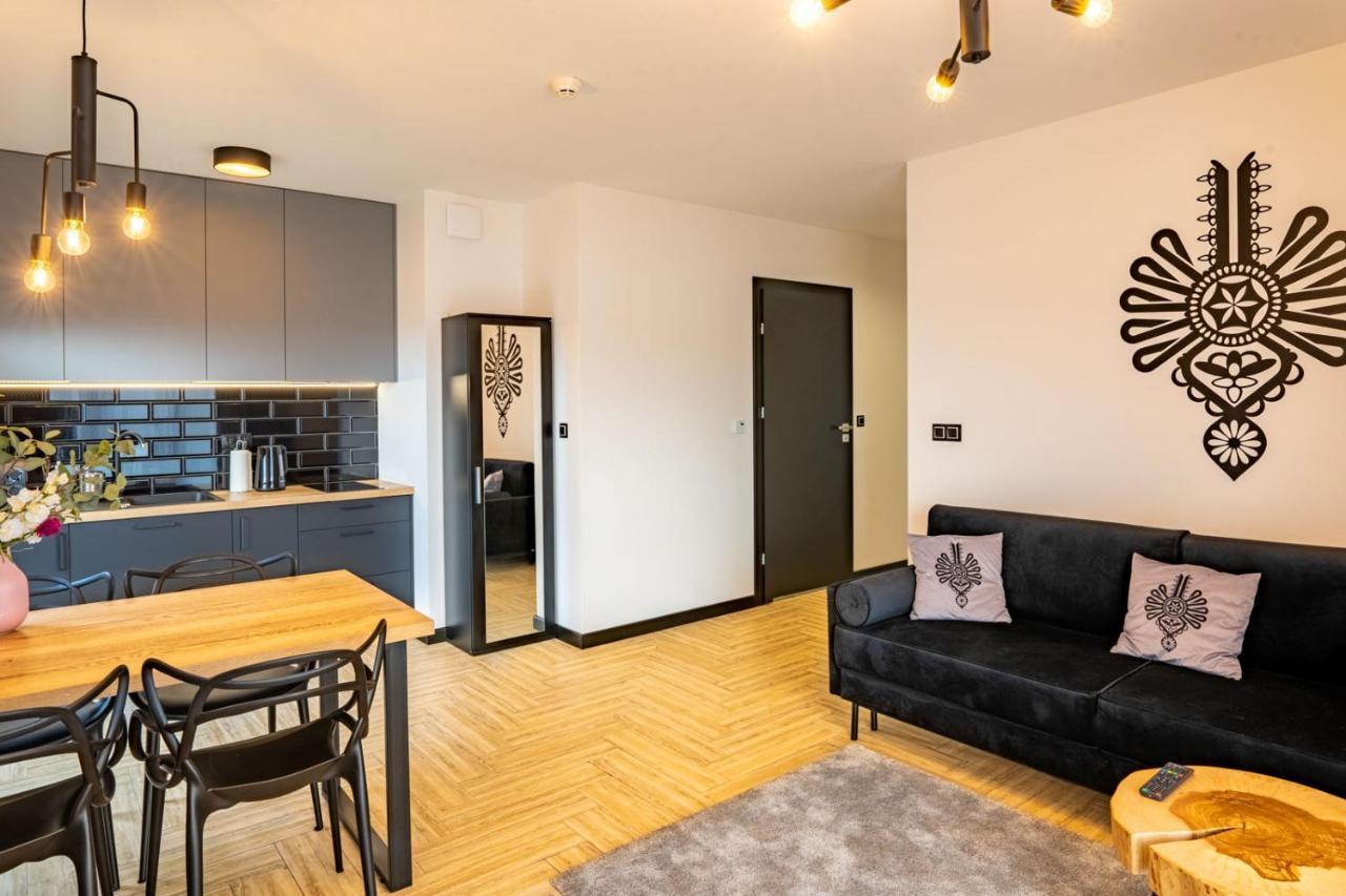 Stylchyn 90 Apartamenty Nad Jeziorem Czorsztynskim คลุชซ์คอฟเซ ภายนอก รูปภาพ